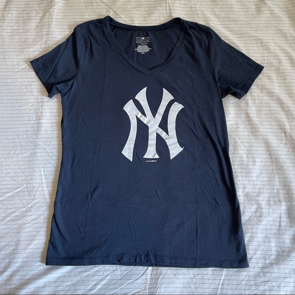 NYY women’s T-shirt